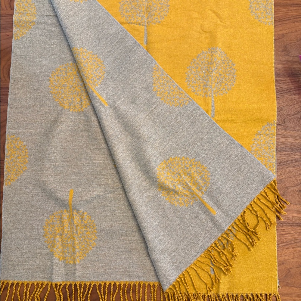Yellow And Gray Reversible Tree Pattern Scarf - image 1